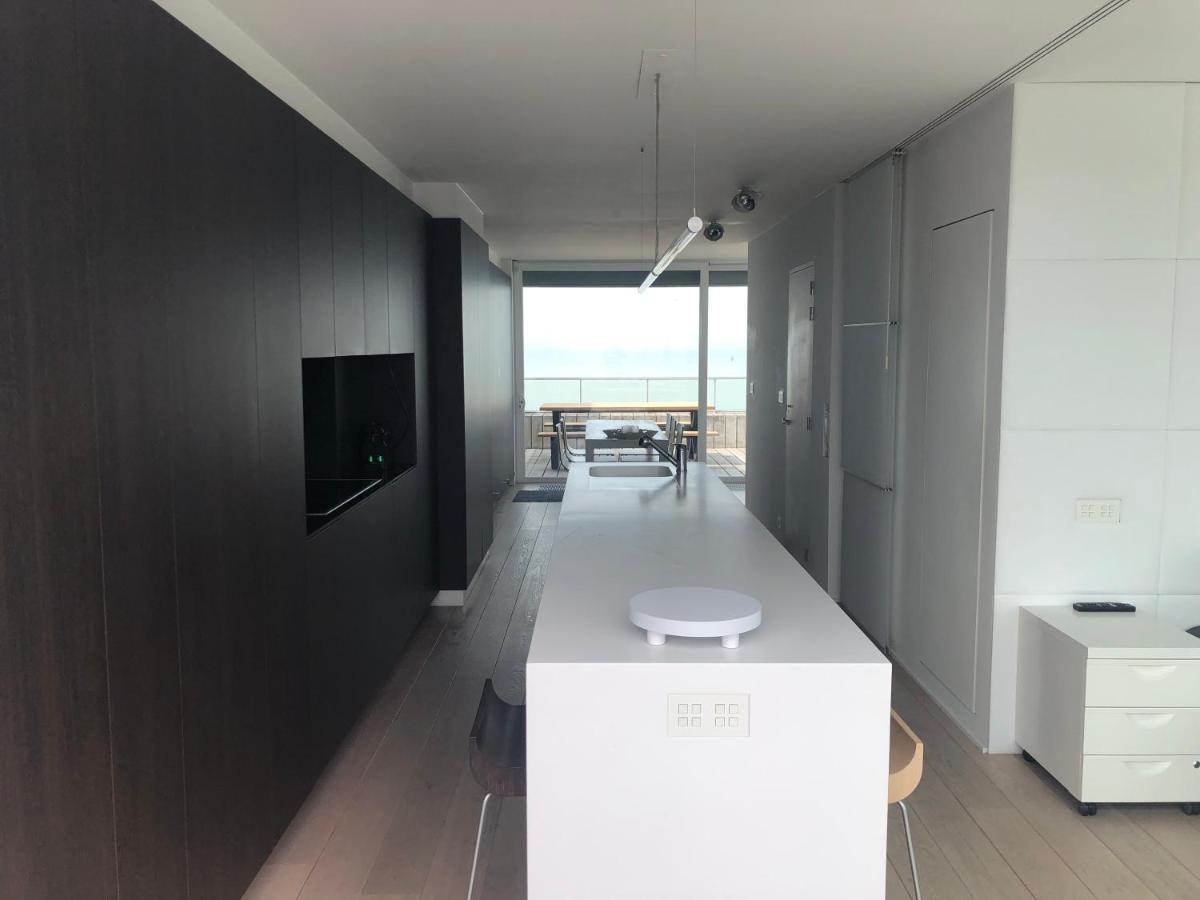 Penthouse Sea-Loft Blankenberge, Uniek Zeezicht, Luxeloft Met 40M2 Terras! Apartment ภายนอก รูปภาพ