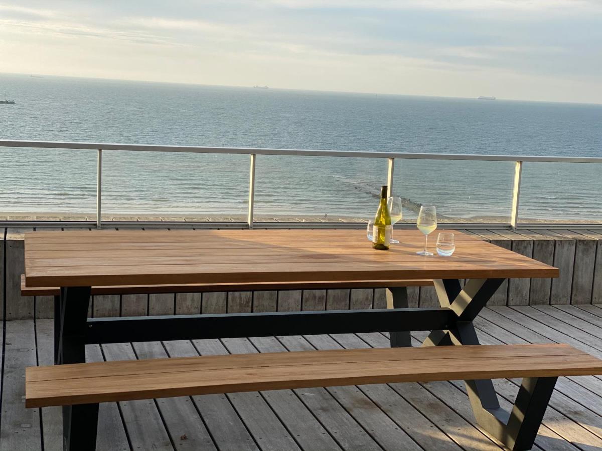 Penthouse Sea-Loft Blankenberge, Uniek Zeezicht, Luxeloft Met 40M2 Terras! Apartment ภายนอก รูปภาพ